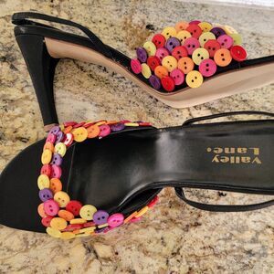 Valley Lane Cute as a Button High Heeled Slingback Sandals 11M New